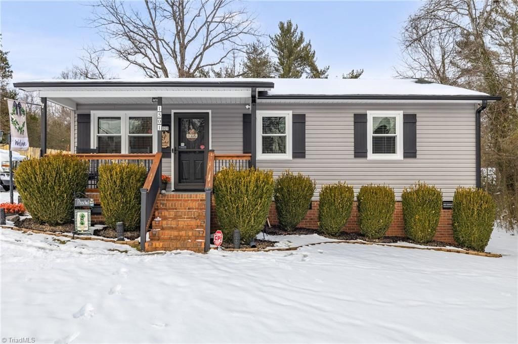 Photo of 1501 Alamance Church Road, Greensboro, NC 27406 (MLS # 1208142)