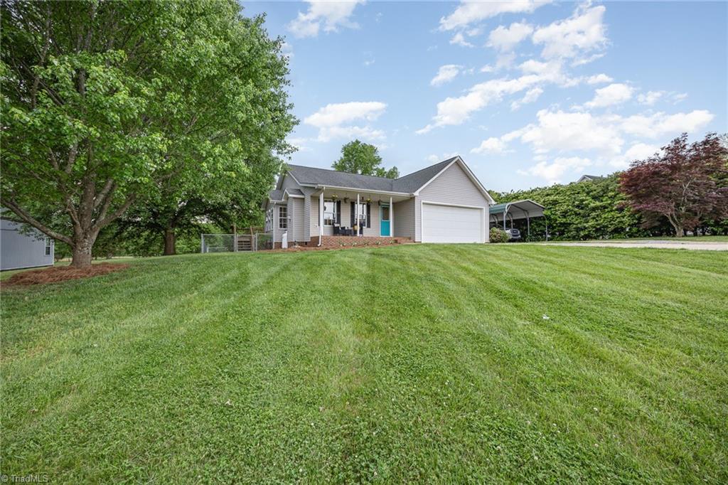 7095 Agatha Drive, Stokesdale, North Carolina image 4