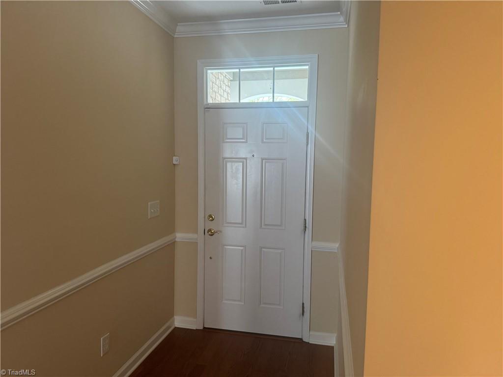 401 Pelican Lane, Clemmons, North Carolina image 4