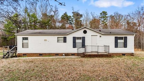 Homes For Sale - 6448 Patterson Road<br/> Snow Camp, NC 27349