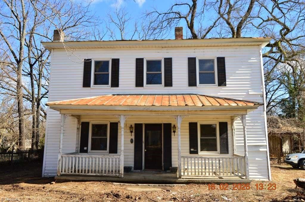 Photo of 7716 Summerfield Road, Summerfield, NC 27358 (MLS # 1213001)