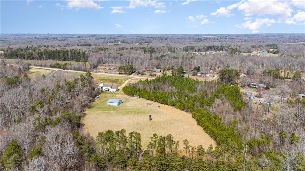 3450 Huffine Mill Road, Gibsonville, North Carolina image 39