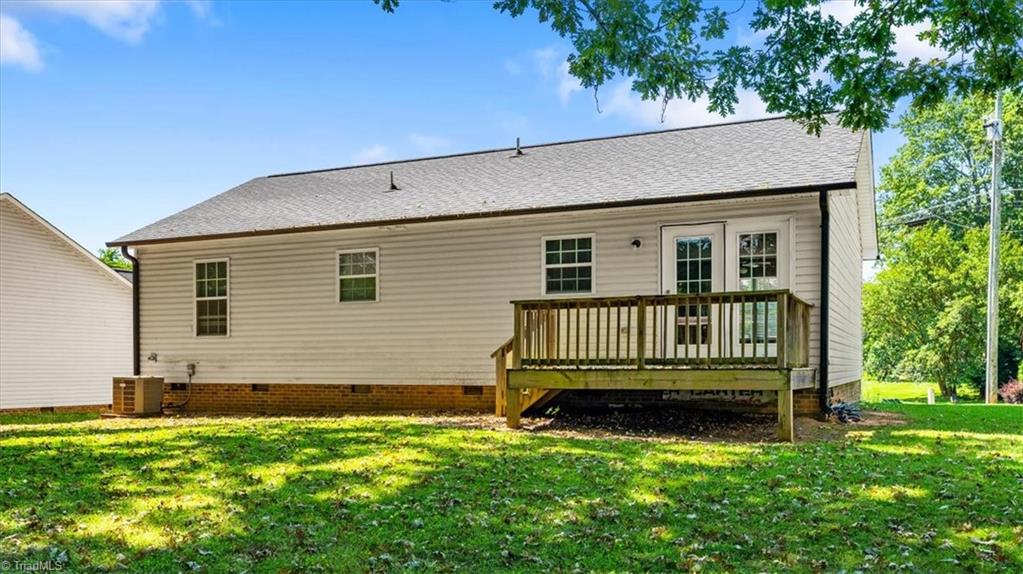 Asheboro, North Carolina 27203, United States, 3 Bedrooms Bedrooms, ,2 BathroomsBathrooms,Residential,Active,158994