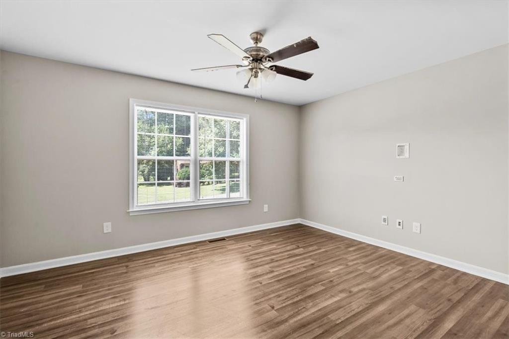 Asheboro, North Carolina 27203, United States, 3 Bedrooms Bedrooms, ,2 BathroomsBathrooms,Residential,Active,158994