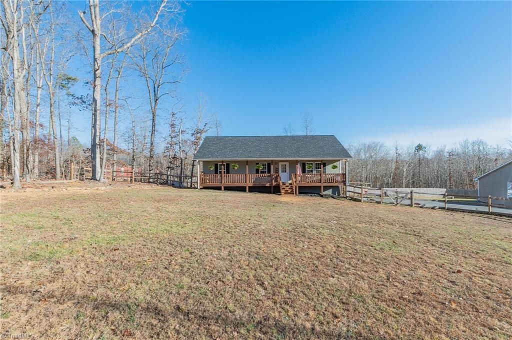 Photo of 3659 Old Mountain Road, Lexington, NC 27292 (MLS # 1206899)