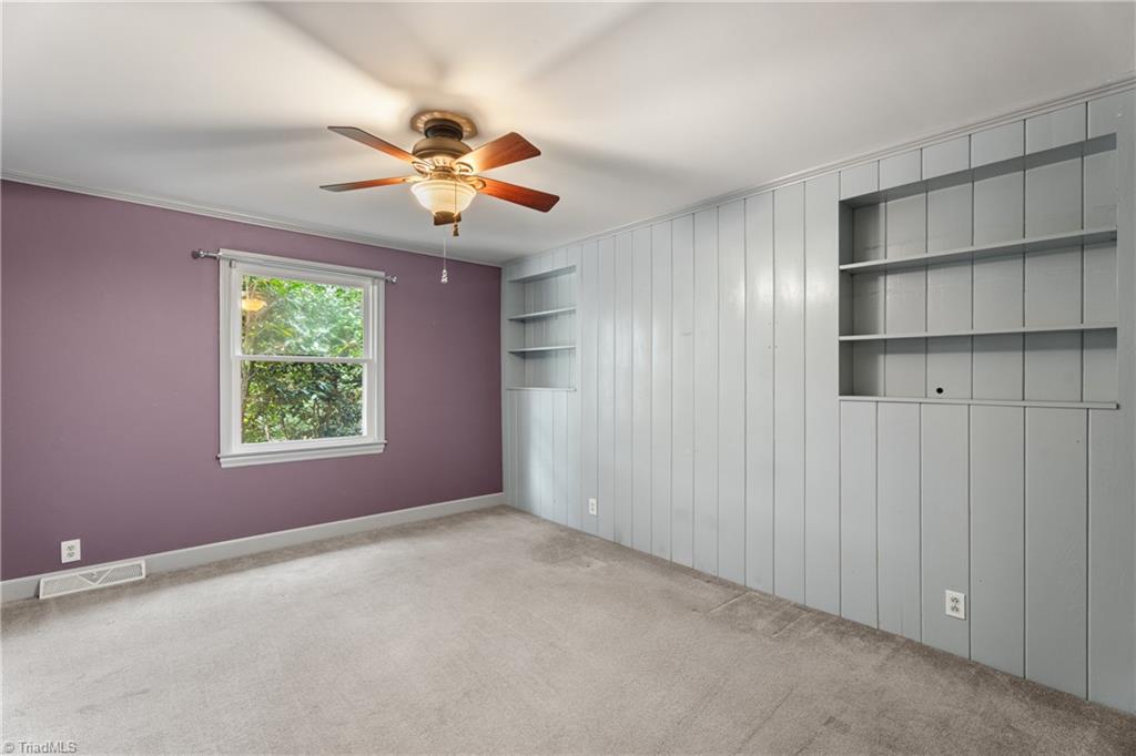 Winston-Salem, North Carolina 27104, United States, 3 Bedrooms Bedrooms, ,2 BathroomsBathrooms,Residential,Active,233115