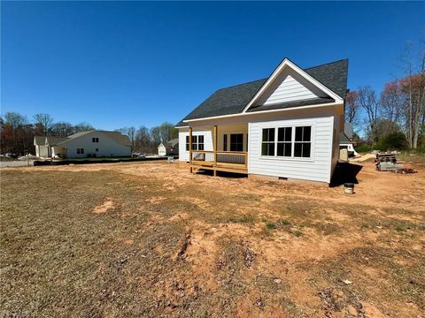 A home in Kernersville