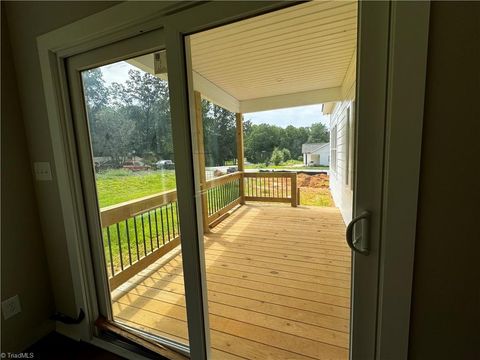 A home in Kernersville