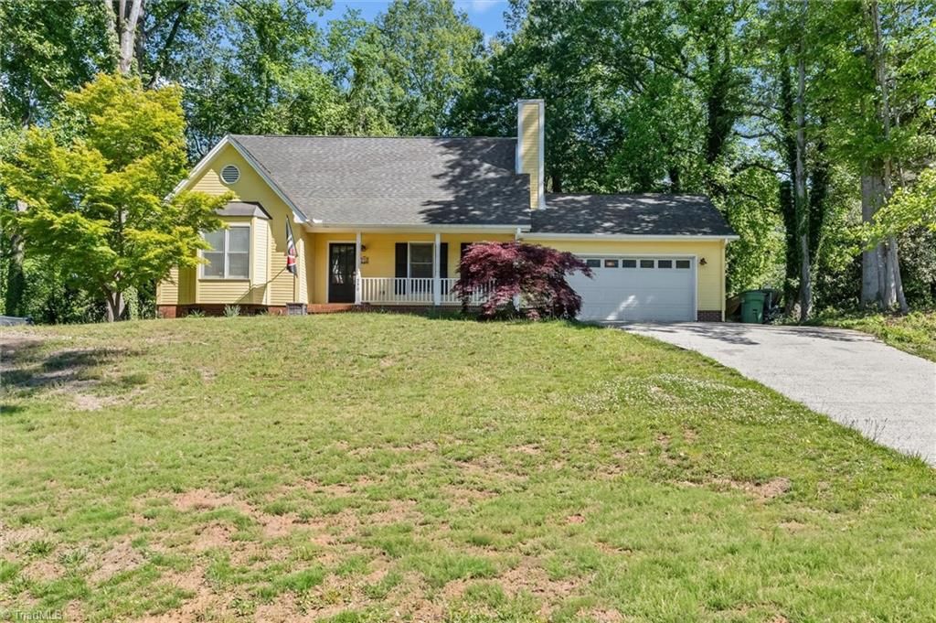 Photo of 230 Country Club Road, Mount Airy, NC 27030 (MLS # 1219174)