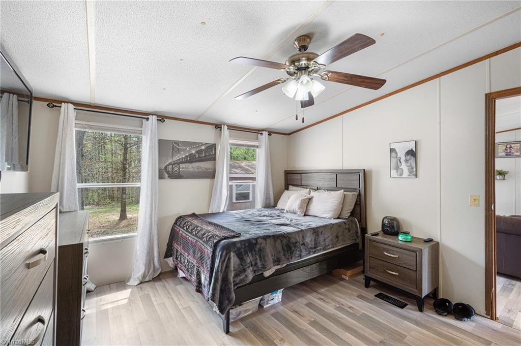 1050 Tyler Road, Walnut Cove, North Carolina image 13