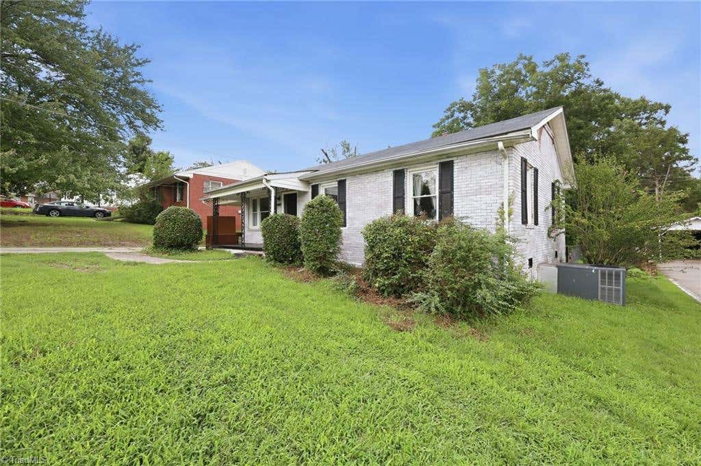 Photo of 1208 Wallace Street, Burlington, NC 27217 (MLS # 1230068)