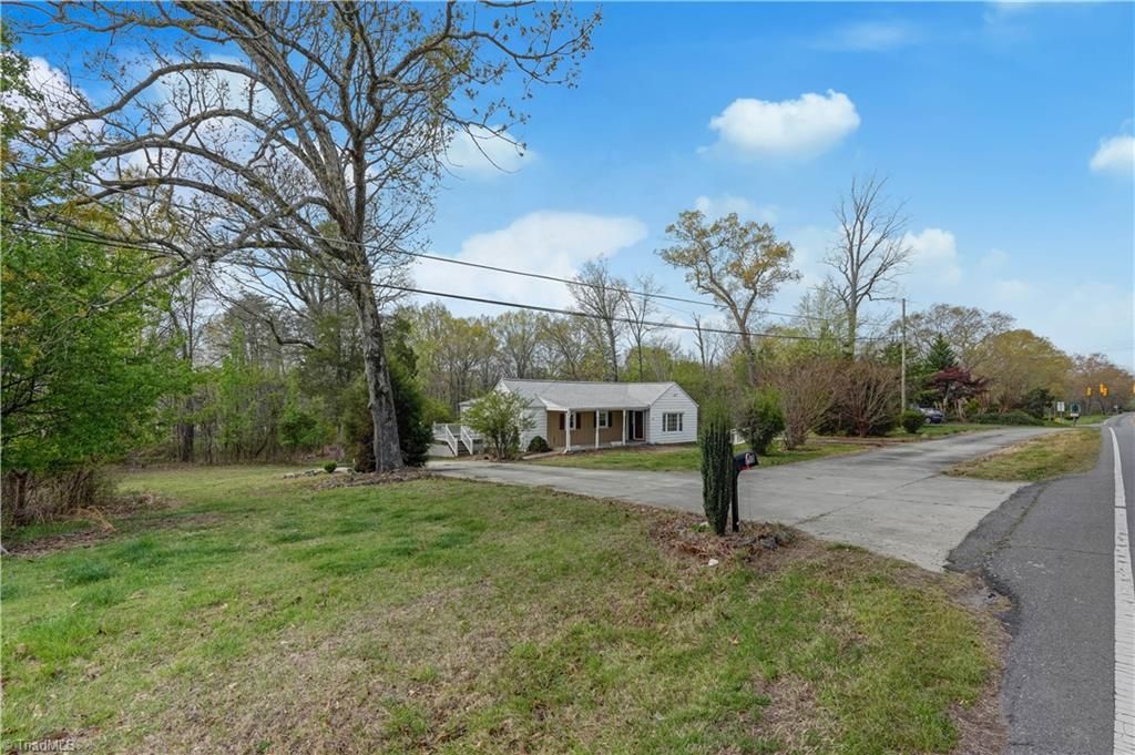 Photo of 710 E Stadium Drive, Eden, NC 27288 (MLS # 1214372)