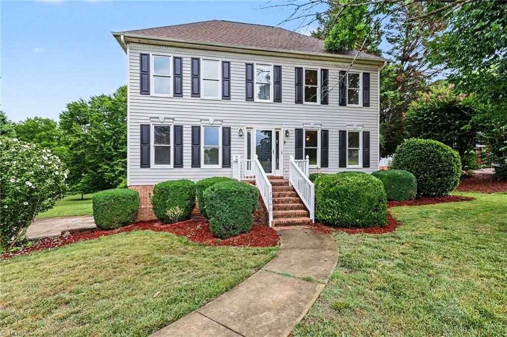 Photo of 7060 Bridgewood Road, Clemmons, NC 27012 (MLS # 1225183)