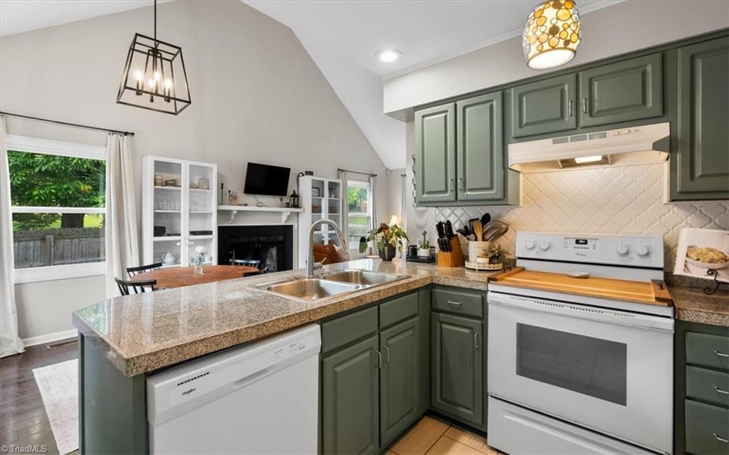 4 Pear Tree Court, Greensboro, North Carolina image 15