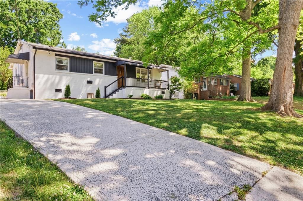 Photo of 2357 Parkway Drive, Winston-Salem, NC 27103 (MLS # 1218842)