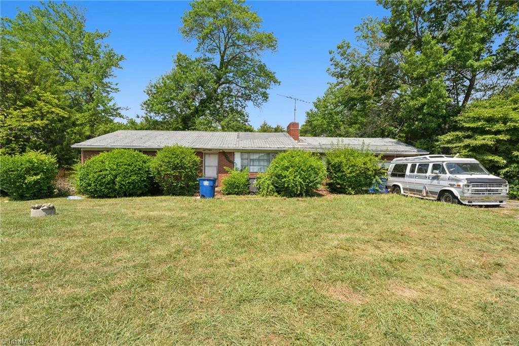 View Winston Salem, NC 27105 house