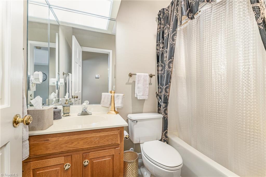 1312 Gilbrook Court, High Point, North Carolina image 27