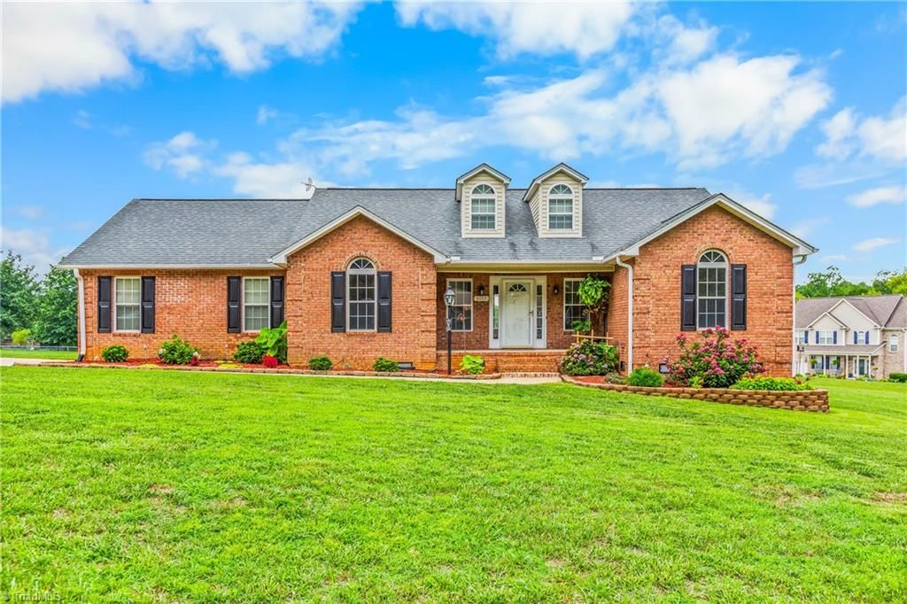 Photo of 6669 Jennifer Lynn Drive, Trinity, NC 27370 (MLS # 1226945)