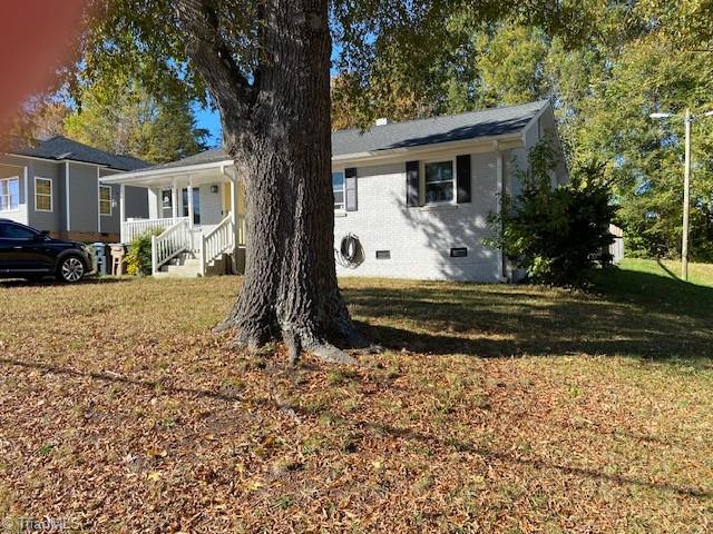 1221 woodbriar Avenue