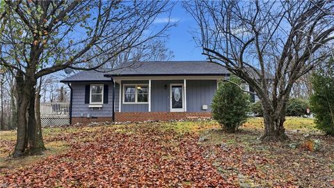 Vacant Land For Sale - 152 Wall Avenue<br/> Thomasville, NC 27360