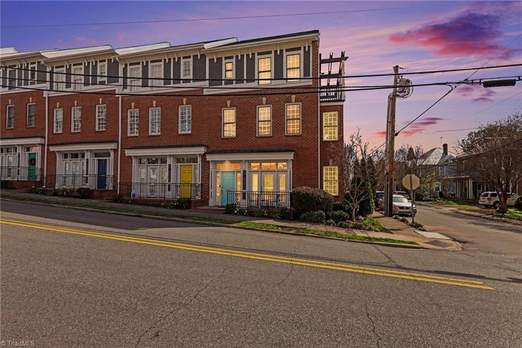 Photo of 592 W 2nd Street, Winston-Salem, NC 27101 (MLS # 1213822)