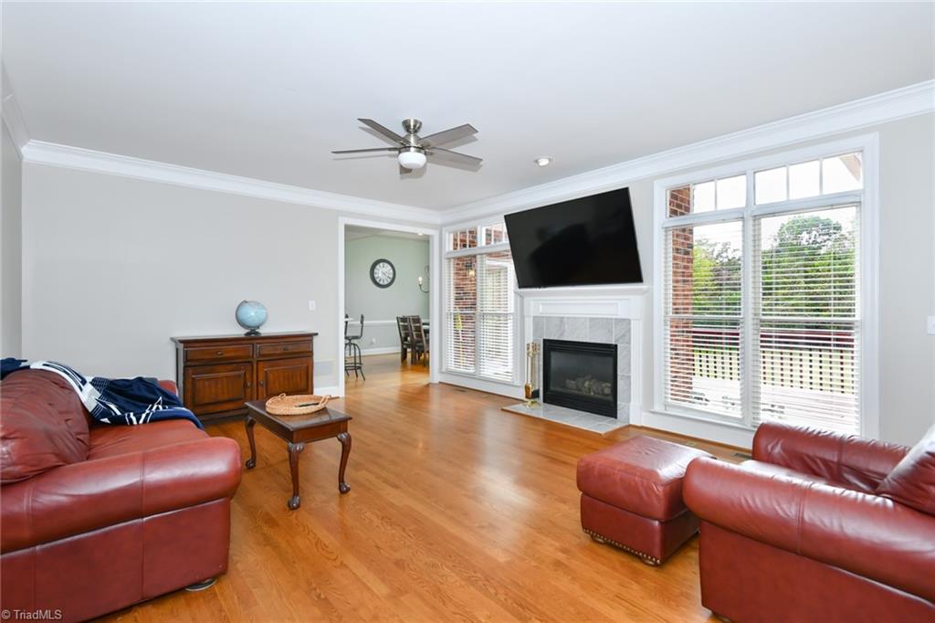 Greensboro, North Carolina 27410, United States, 5 Bedrooms Bedrooms, ,4 BathroomsBathrooms,Residential,Active,234675