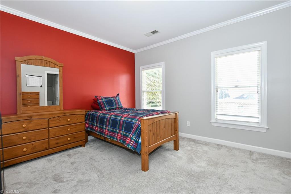 Greensboro, North Carolina 27410, United States, 5 Bedrooms Bedrooms, ,4 BathroomsBathrooms,Residential,Active,234675