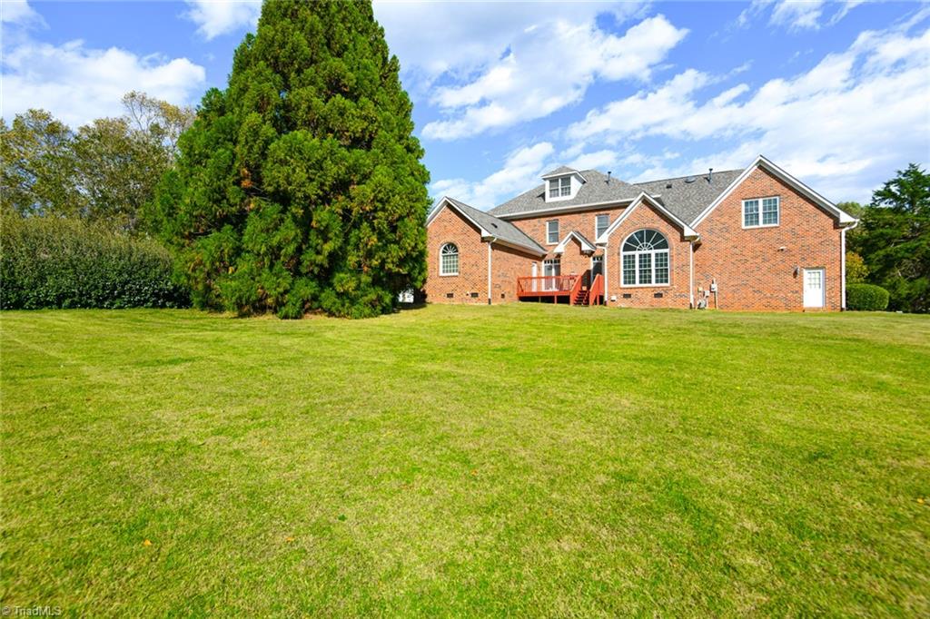 Greensboro, North Carolina 27410, United States, 5 Bedrooms Bedrooms, ,4 BathroomsBathrooms,Residential,Active,234675