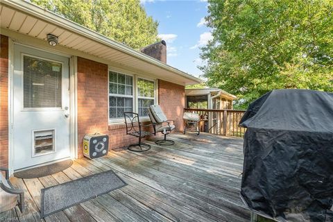 A home in Kernersville