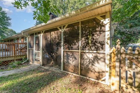 A home in Kernersville