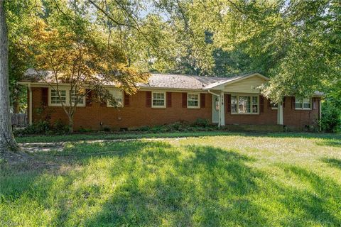 A home in Kernersville