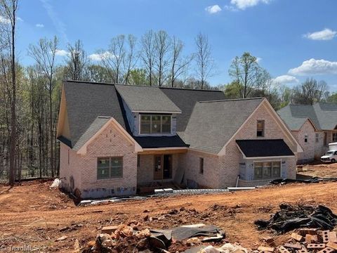 8201 Lulworth Drive Stokesdale NC 27357