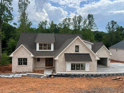 Homes For Sale - 8201 Lulworth Drive<br/> Stokesdale, NC 27357