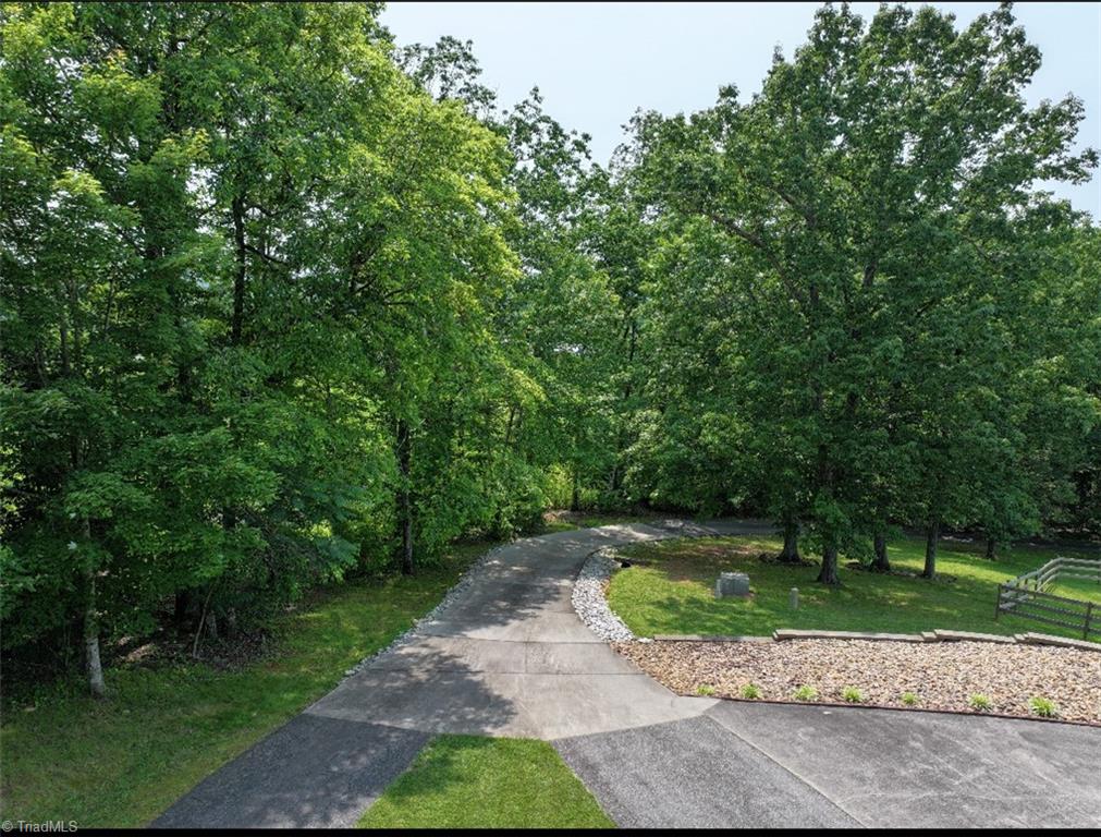 261 Helaman Way, Mount Airy, North Carolina image 7