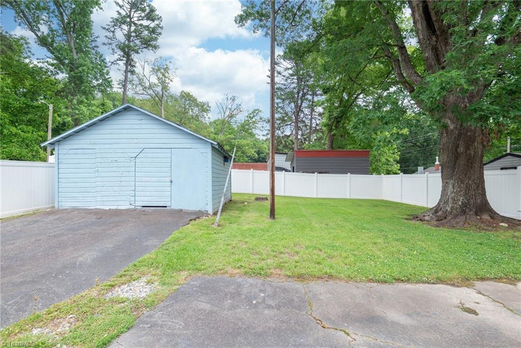 1427 S Fayetteville Street, Asheboro, North Carolina image 37