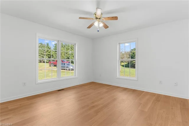 1295 Phipps Dairy Road, photo 5 of 37