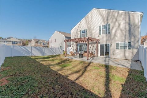 A home in Kernersville