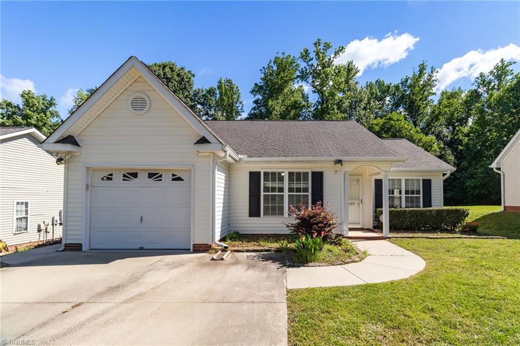 3931 Hickswood Forest Drive, High Point, North Carolina image 1