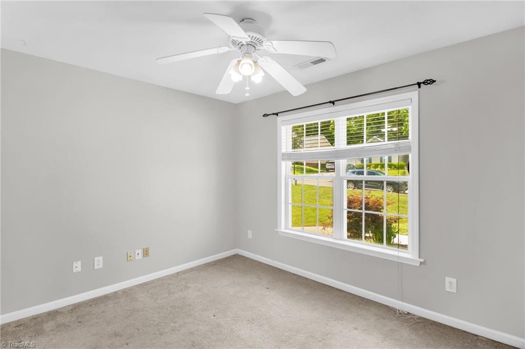 3931 Hickswood Forest Drive, High Point, North Carolina image 22