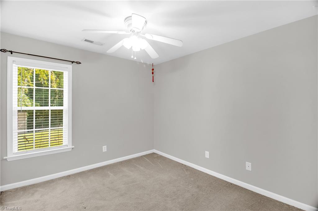 3931 Hickswood Forest Drive, High Point, North Carolina image 21