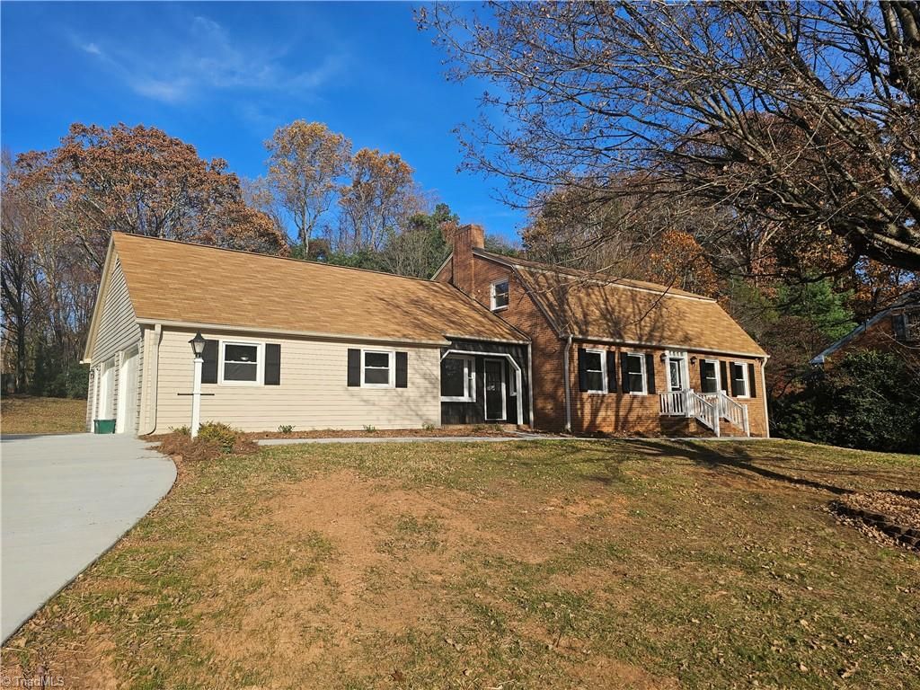 Photo of 3721 Herchel Lane, Winston-Salem, NC 27106 (MLS # 1210105)