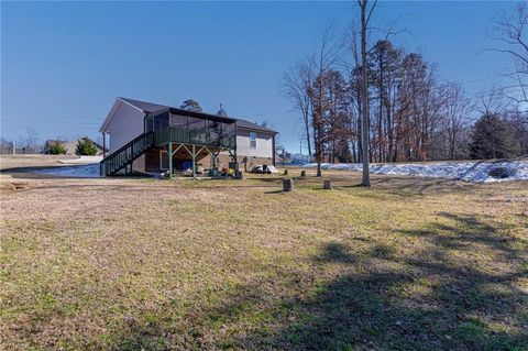 A home in Archdale