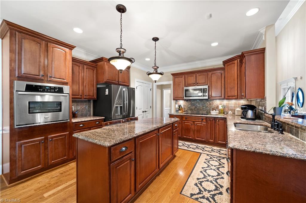 Kernersville, North Carolina 27284, United States, 4 Bedrooms Bedrooms, ,3 BathroomsBathrooms,Residential,Active,228296