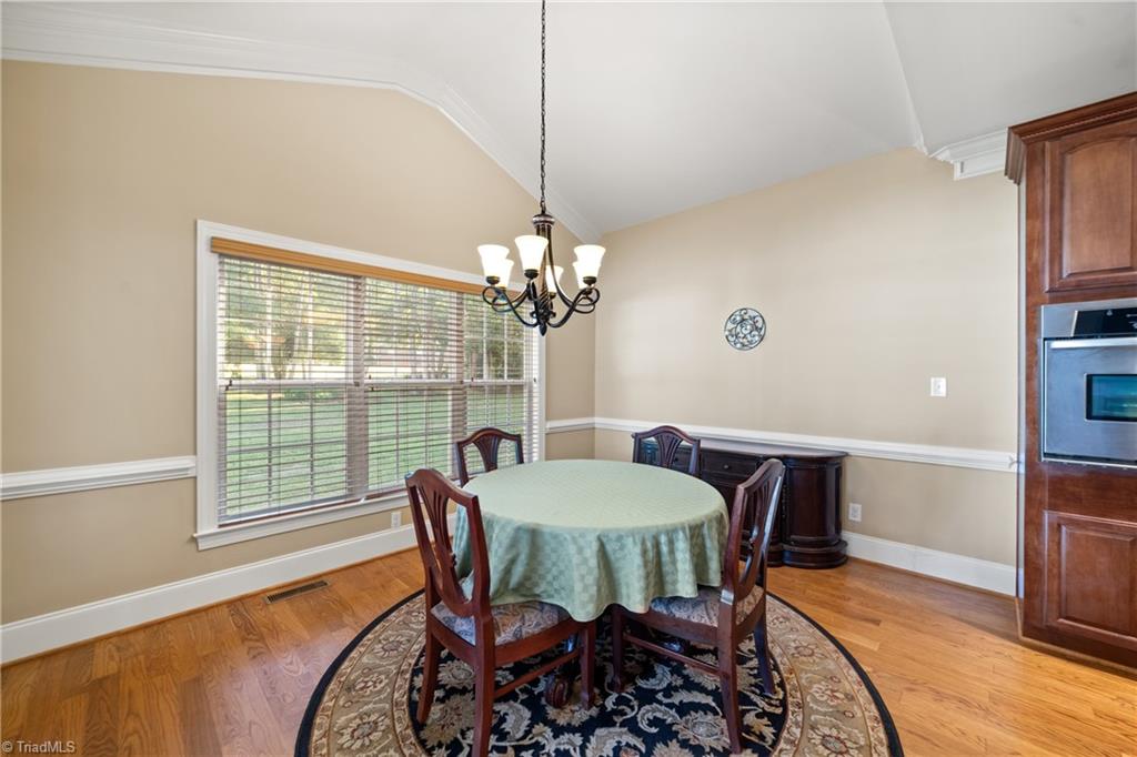 Kernersville, North Carolina 27284, United States, 4 Bedrooms Bedrooms, ,3 BathroomsBathrooms,Residential,Active,228296