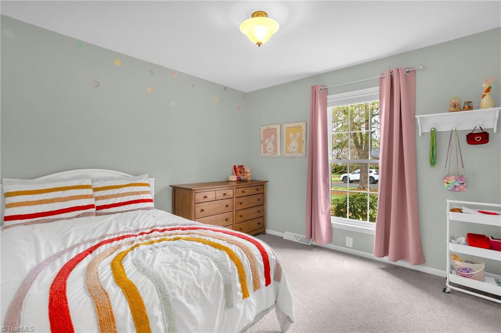 3801 Derbyshire Drive, Greensboro, North Carolina image 25