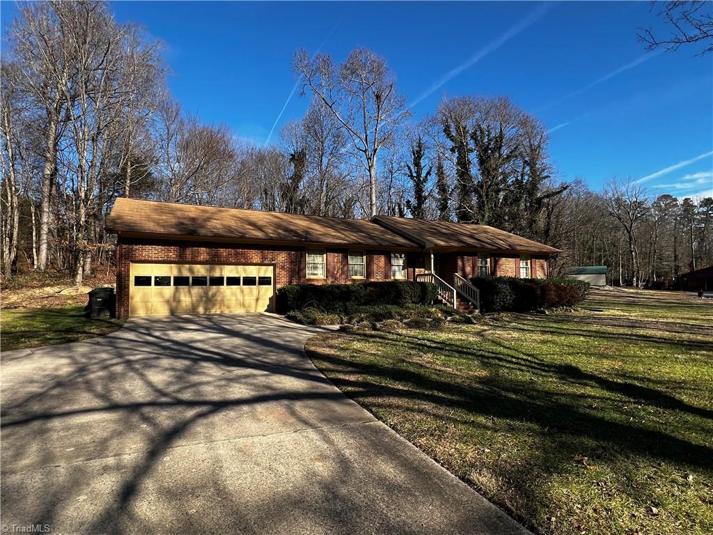 3806 Bentbrook Drive