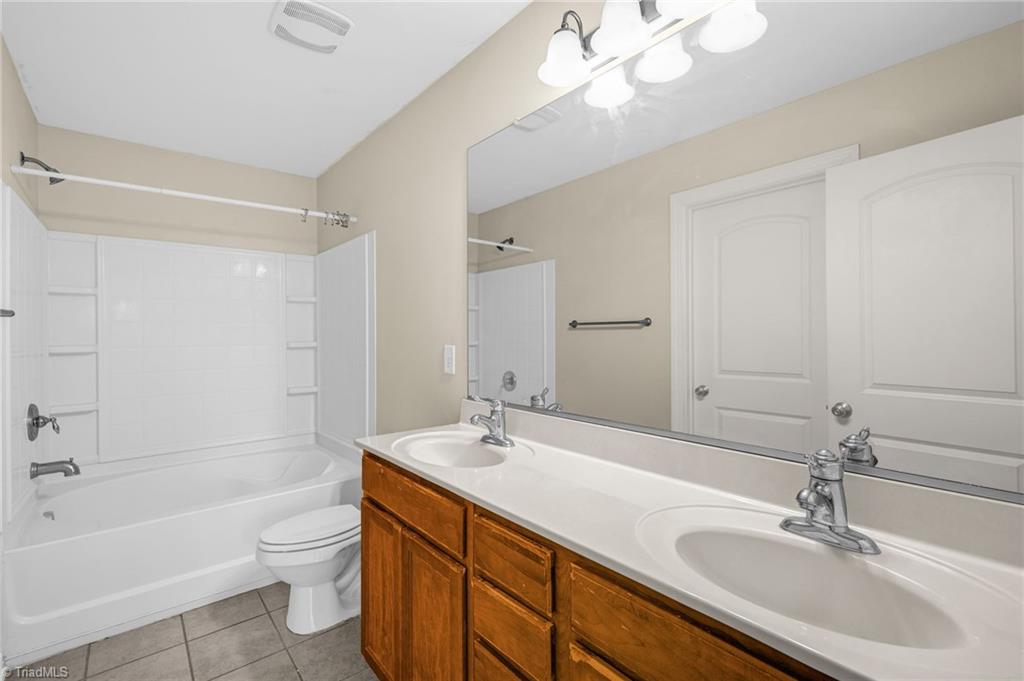 1921 Fleming Road #C, Greensboro, North Carolina image 18