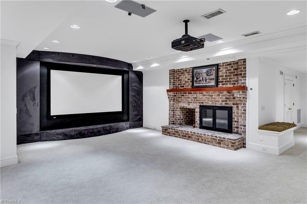 1100 Glen Oaks Drive, Hamptonville, North Carolina image 36