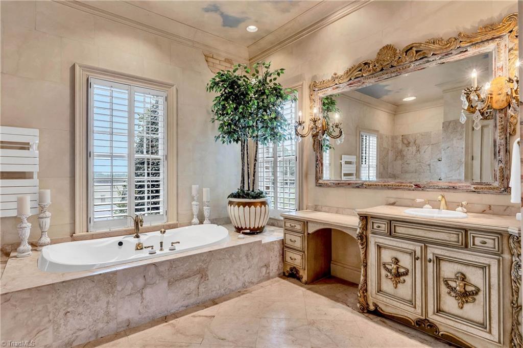 1100 Glen Oaks Drive, Hamptonville, North Carolina image 21