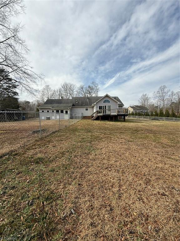 6409 Charter Oak Drive, Pleasant Garden, North Carolina image 30